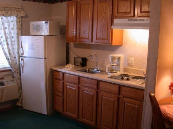 Townhouse Inn & Suites אומהה מראה חיצוני תמונה
