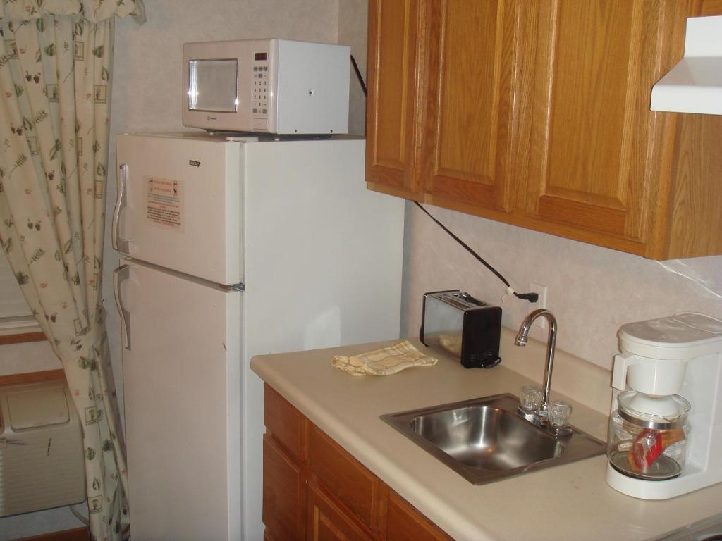 Townhouse Inn & Suites אומהה חדר תמונה