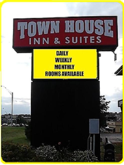 Townhouse Inn & Suites אומהה מראה חיצוני תמונה